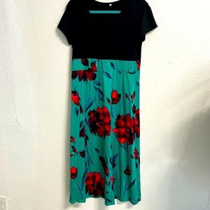 2XL Maxi Dress with sleeves